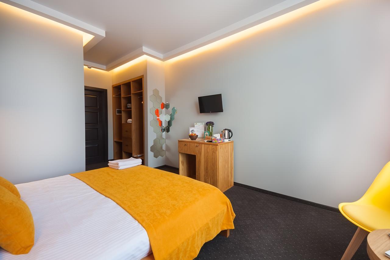 Beehive Hotel Οδησσός Εξωτερικό φωτογραφία